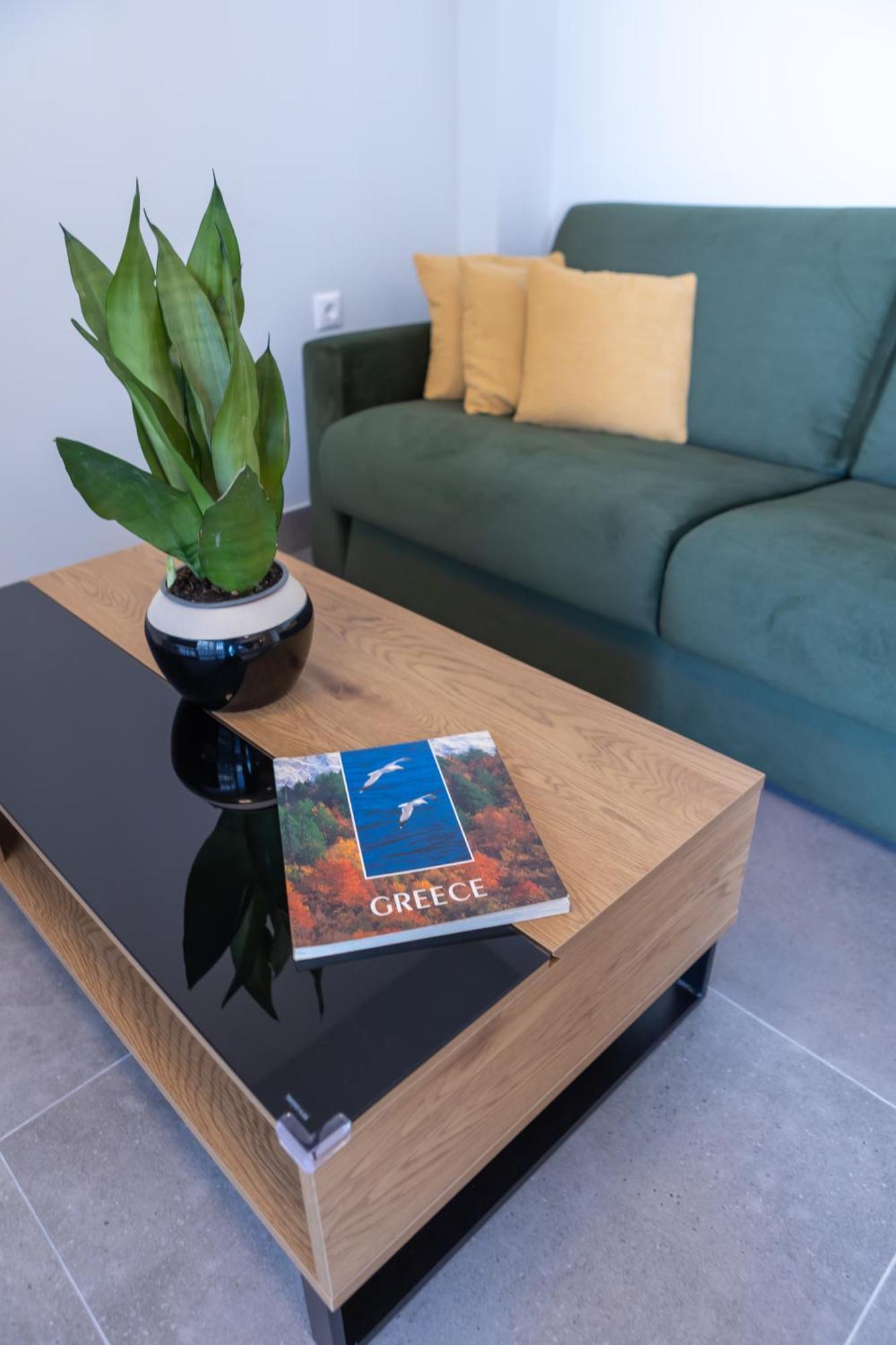 Aparthotel Aeson Premium Living Volos Esterno foto